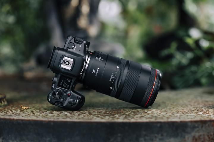 Image du produit Canon RF 100mm f/2.8L Macro IS USM (Canon RF, Plein format)
