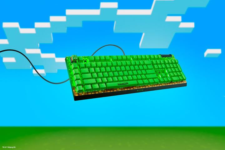 Produktbild Razer Blackwidow V4 X Minecraft Edition (US, Kabelgebunden)