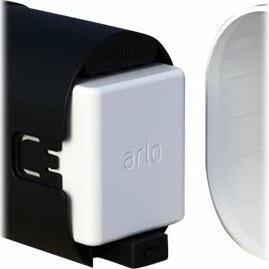 Image du produit Arlo Pro 4 Spotlight, pack de 3 caméras blanc (2688 x 1520 pixels)