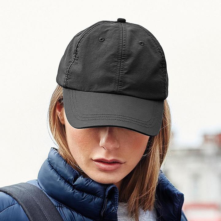 Actual product image Beechfield Water resistant 6 panel baseball cap (One size)