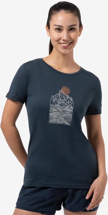 Actual product image Super Natural Women's Preikestolen Cliffs Tee (M)