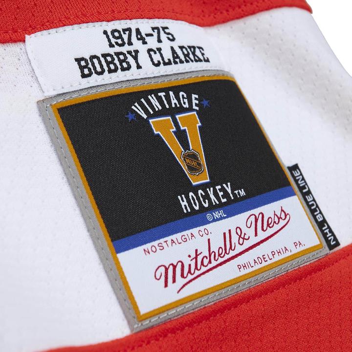 Actual product image Mitchell & Ness M&N Blue Line Bobby Clarke Philadelphia Flyers 1974 Jersey (S)
