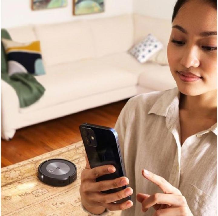 Image du produit iRobot Roomba j7 (Robot vacuum)