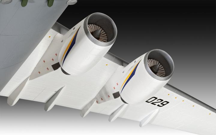 Produktbild Revell Antonov An-124 Ruslan