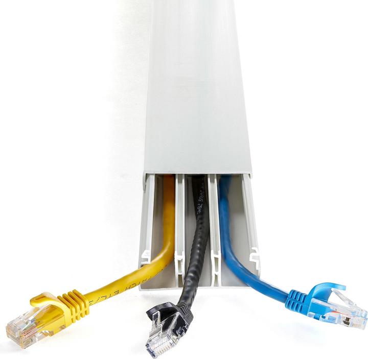 Productafbeelding StarTech Stevige kabelgeleiding met deksel, 50 mm breed x 20 mm hoog, 2 meter lang. (Kabelopening, 200 cm)