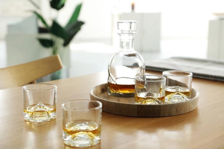 Actual product image Lite-On The Peaks whiskey glasses with decanter, 5-piece set (5 x, Whisky glass)