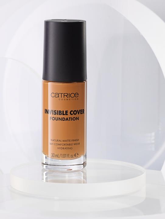 Actual product image Catrice Invisible Cover Foundation (10 Stunning Strawberry)