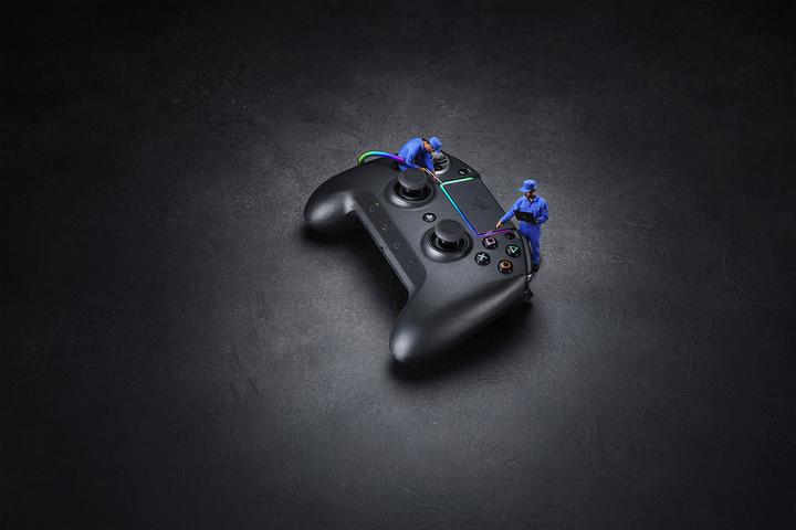Immagine prodotto Razer Raiju Ultimate (PC, PS4)