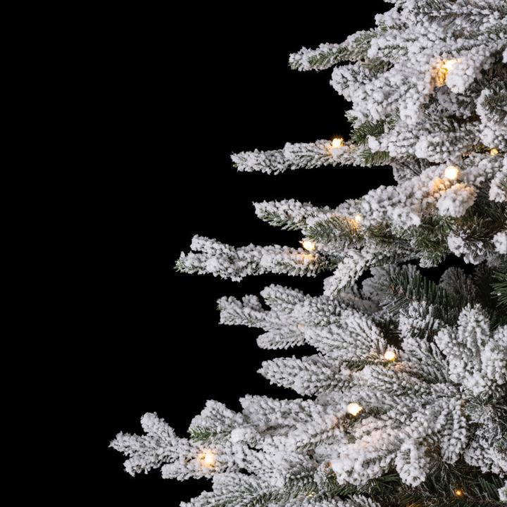 Image du produit STT Arbre enneigé (220 cm)