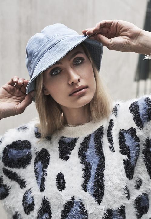 Image du produit Flexfit Denim Bucket Hat (Taille unique)