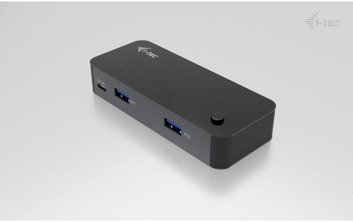 Actual product image i-tec Universal KVM HUB 2x USB-C 3.2 Gen.1 + 2x USB-A 3.2 Gen.1 1x USB-C power-in