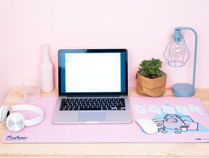 Actual product image Grupo Erik PUSHEEN - Gamer - Tapis de Bureau XL (XL)