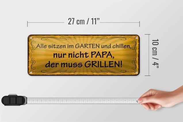 Produktbild Femer Blechschild 27x10cm Alle chillen, nur Papa muss grillen (27 x 10 cm)
