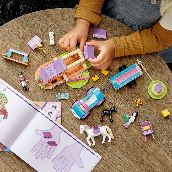 Actual product image LEGO Friends 41441 Horse training and trailer (41441, LEGO Friends)