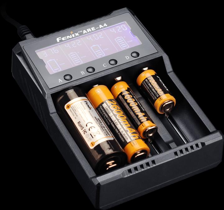 Produktbild Fenix Ladegerät ARE-A4 (1 Stk., 14500, 16340, 18650, 26650, AAA, AA, Akku)