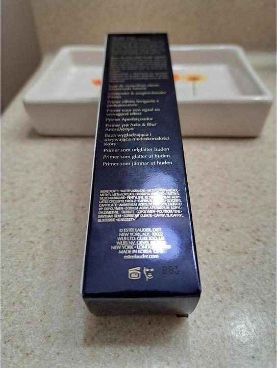 Actual product image Estée Lauder Perfectionist