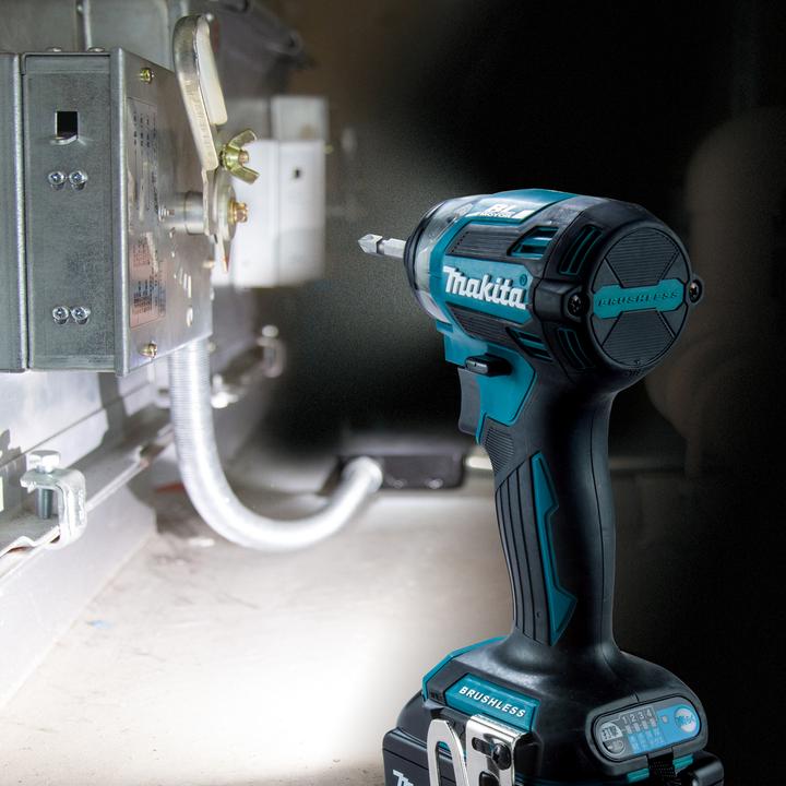 Actual product image Shots Makita DTD 173 RTJ Akku Schlagschrauber 18 V 180 Nm 1/4“ Brushless + 2x Akku 5,0 Ah + Ladegerät + (Rechargeable battery operated)