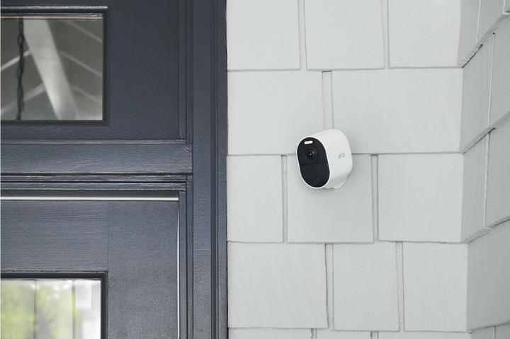 Produktbild Arlo Ultra 2 Spotlight Kamera, Zusatzkamera (3840 x 2160 Pixels)