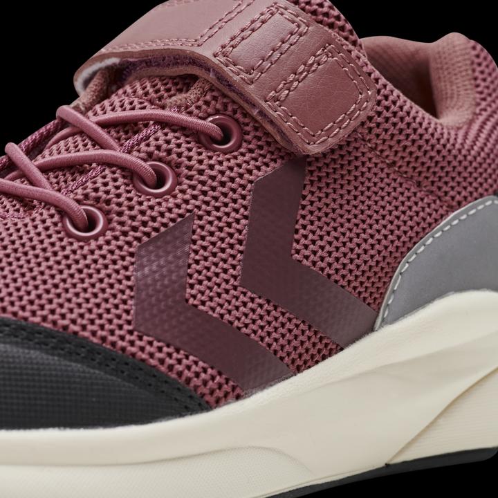 Actual product image hummel Reach 250 Recycled Tex Jr (31)