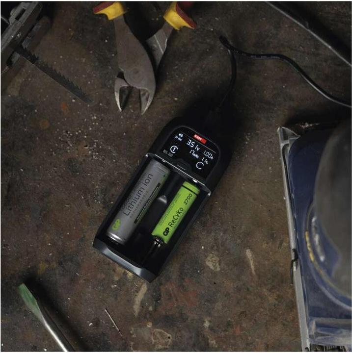 Actual product image Emos Universal Li-ion Battery Charger BCL-20D (1 pcs., Battery + charger)