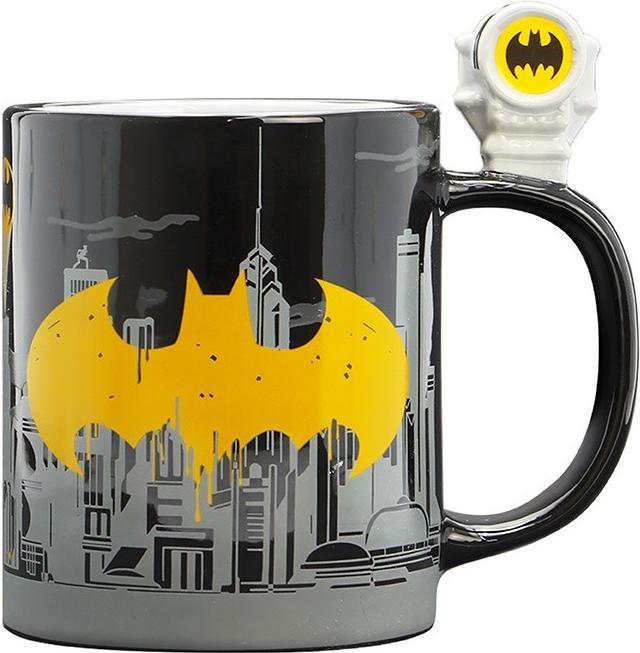 Image du produit ABYstyle DC Comics Tazza 3D 460ml: Bat-Signal & Batman (460 ml)