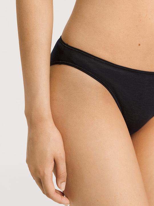 Actual product image Hanro Ultralight Mini Briefs (M)