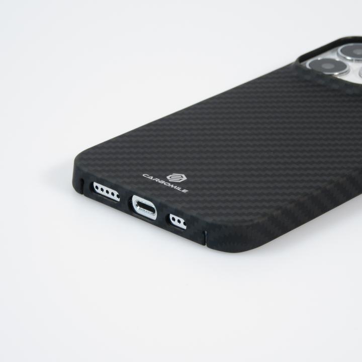 Produktbild Carbomile Hülle Schutzcase aus echtem Aramid Carbonfaser (Apple iPhone 15 Pro)