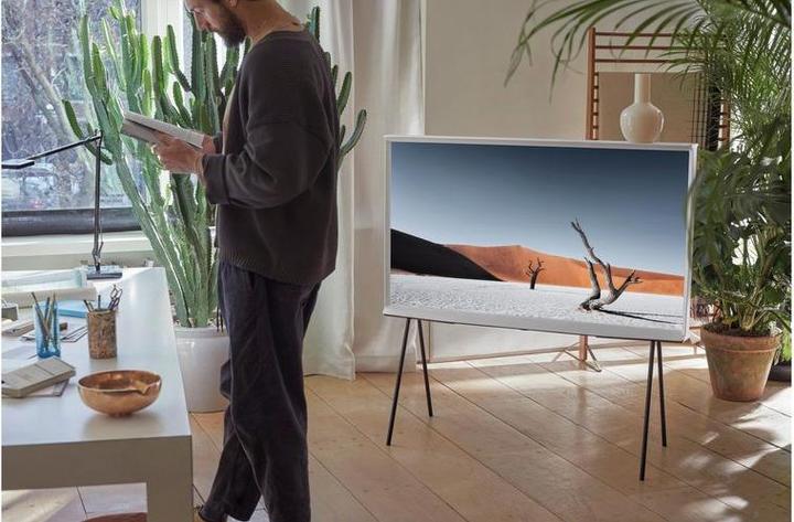 Image du produit Samsung The Serif QE50LS01T (50", LS01T, QLED, 4K, 2021)