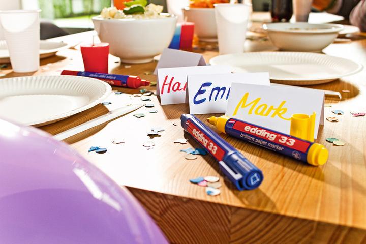 Actual product image Edding Permanent markers 33 (Black, 1 mm, 1 x)