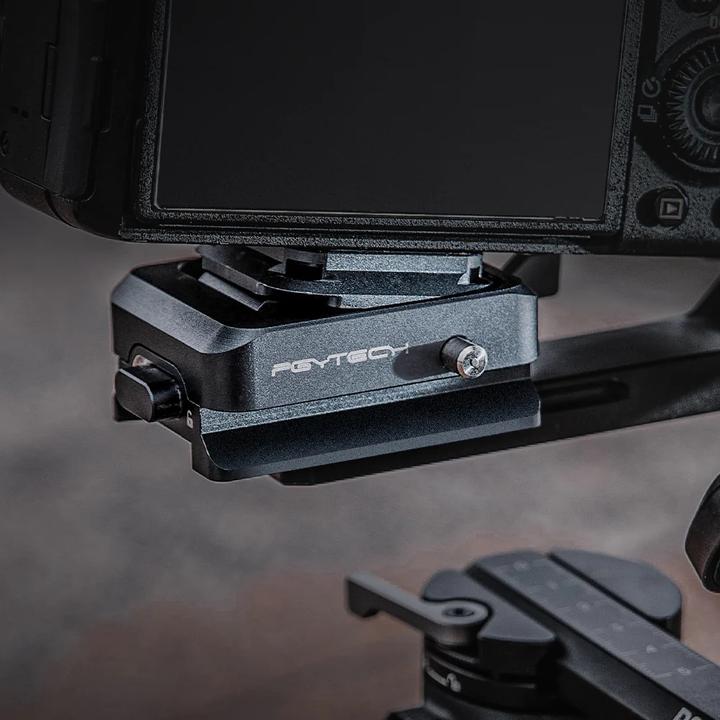 Actual product image Pgytech Ronin Stabilizer Quick Relese Clamp (Swivel handle)