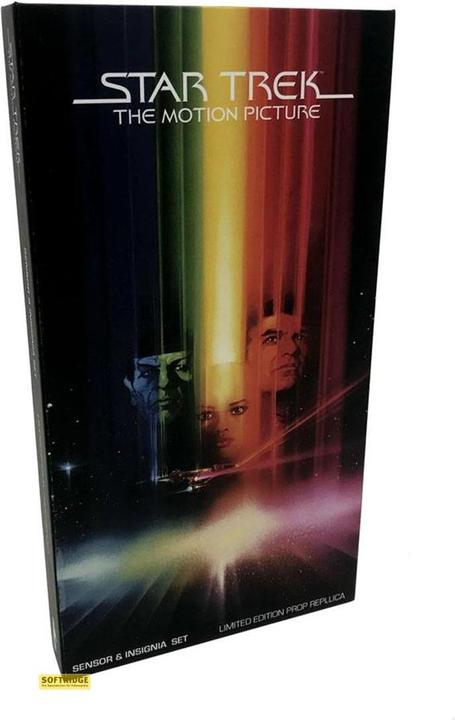 Actual product image Factory Entertainment Star Trek, le film réplique 1/1 Ilia Sensor And Command Insignia Limited Edition Set