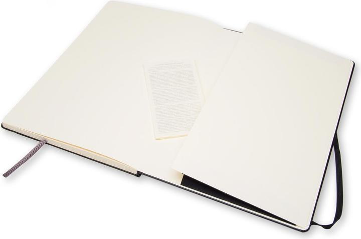 Actual product image Moleskine Art Plus (A4, Plain, Hardcover)