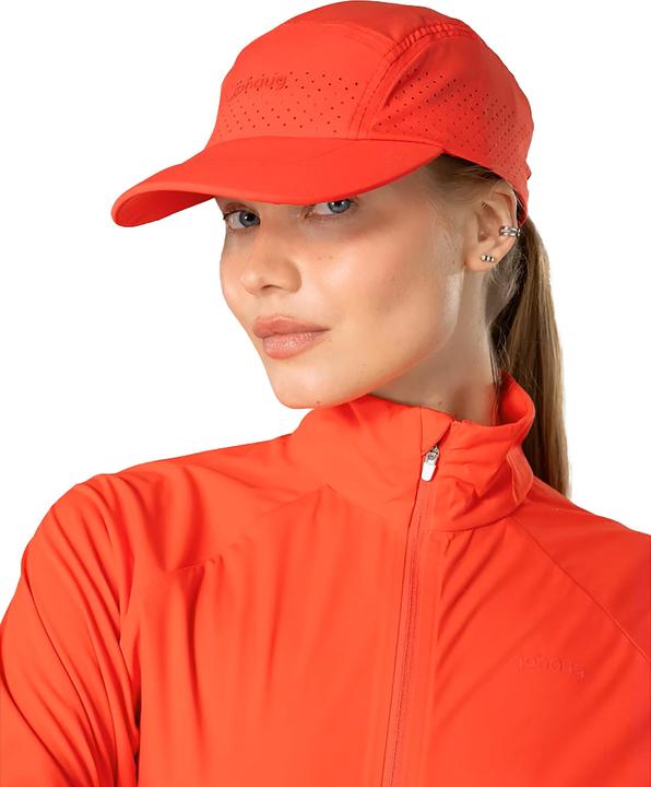 Actual product image Johaug Discipline Cap (One size)