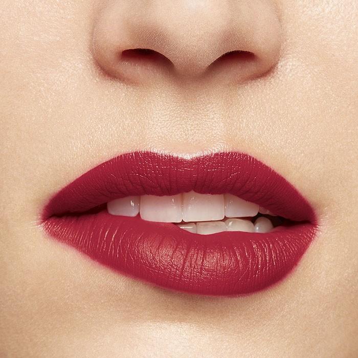 Actual product image Clarins Joli Rouge Matte - 793v Rote Cranberry (Red cranberry)