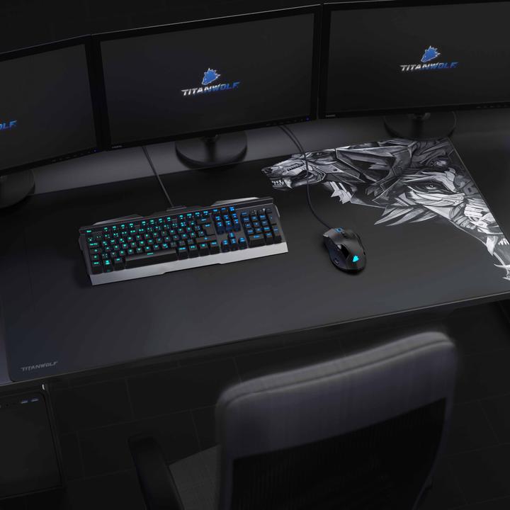 Produktbild Titanwolf Gaming Mauspad, XXXL Speed Mausmatte 1200 x 600 mm, Geschwindigkeit & Präzision, Delta