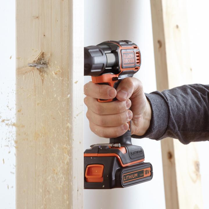 Produktbild Black & Decker 18V AkkuBohrschrauber Autosense, 2 Akku (Akkubetrieb)