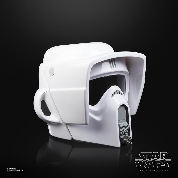 Actual product image Hasbro Star Wars Black Series elektronischer Helm Scout Trooper