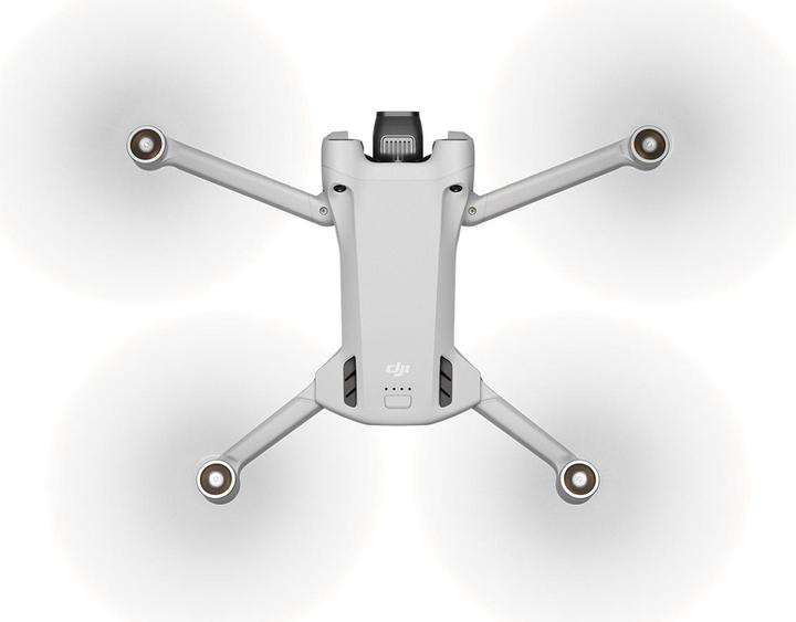 Actual product image DJI Mini 3 Pro with RC Controller (34 min, 249 g, 48 Mpx)