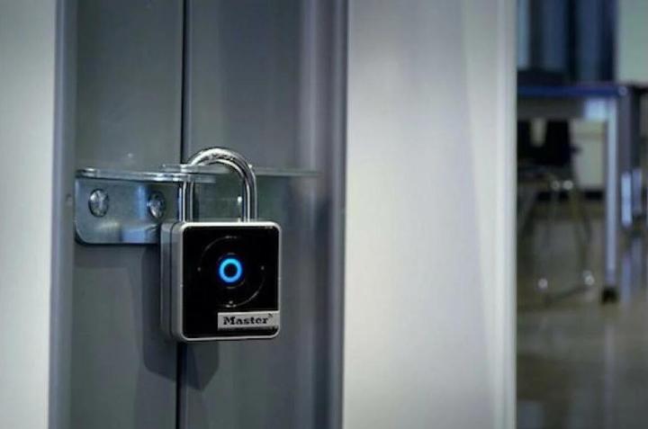 Produktbild Master Lock Bluetooth Schloss