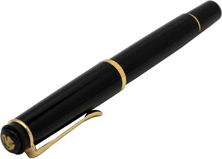 Actual product image Pelikan Fountain Pen M200 Black B Case (Black, Gold, 1 x)