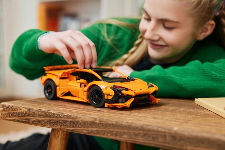 Image du produit LEGO Technic Lamborghini Huracán (42196, LEGO Technic, LEGO difficiles à trouver)
