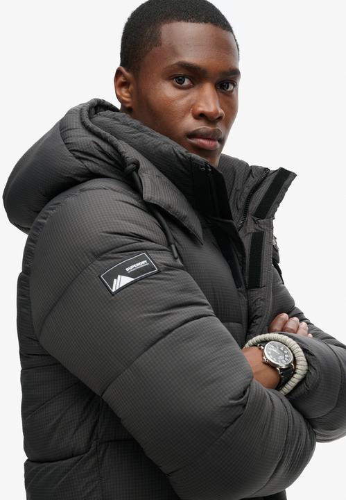 Actual product image Superdry Ripstop (L)