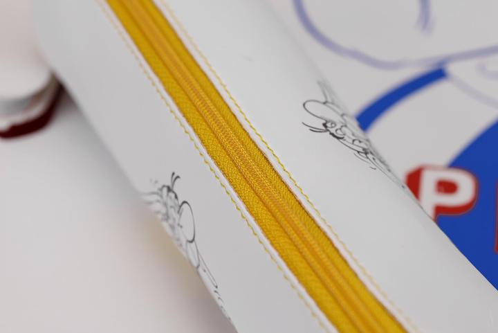 Actual product image Clairefontaine Asterix 5 round case