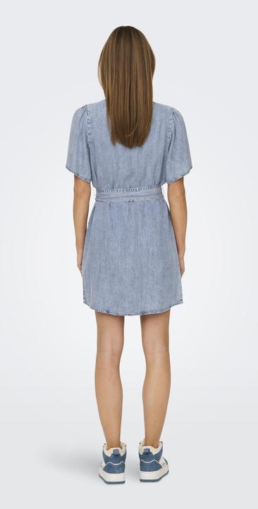 Actual product image Only Normal geschnitten Hemdkragen Kastige Ärmel Kurzes Kleid Jeanskleid (XL)