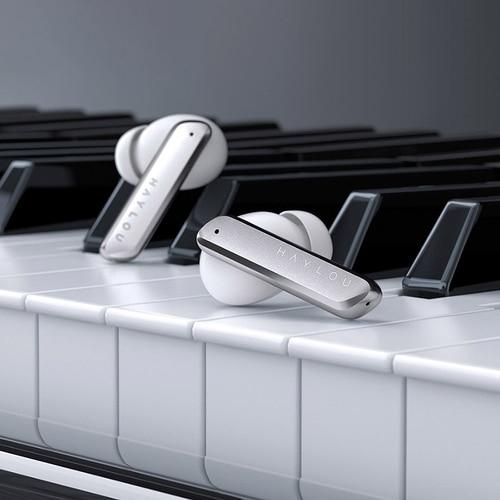Actual product image Haylou W1 TWS earphones (white) (20 h, Wireless)