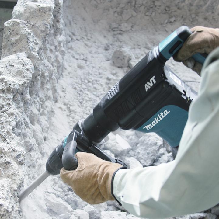 Actual product image Makita Hm 1111 C (Electrical connection)