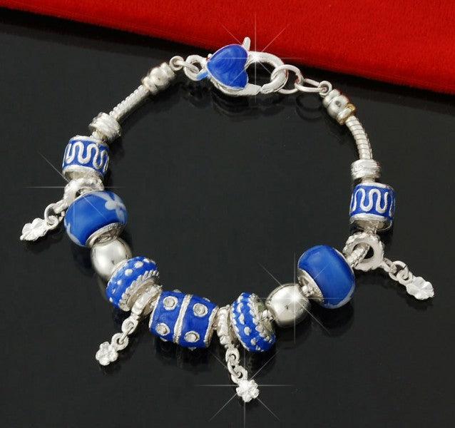 Hermex Armband versilbert mit 4x Charms / 9x Beads Perle - 20cm (20 cm, Metallegierung, versilberten Elementen und Glas)