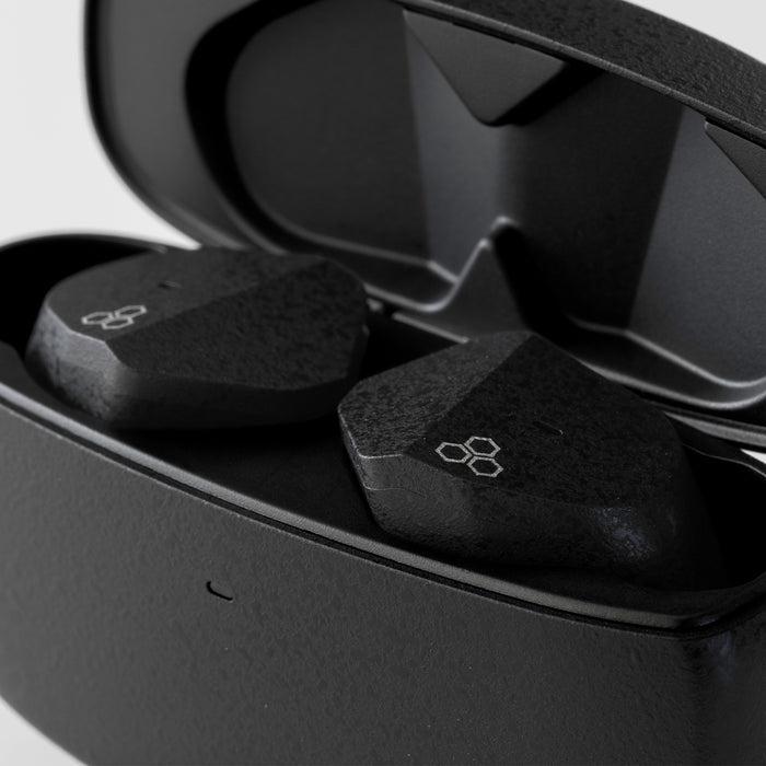 Actual product image FINAL Słuchawki Audio ZE3000 czarne (ANC, 7 h, Wireless)