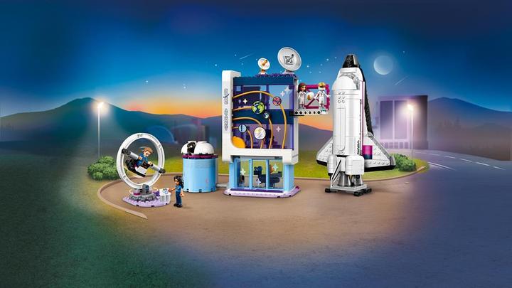 Actual product image LEGO Olivia's Space Academy (41713, LEGO Friends)