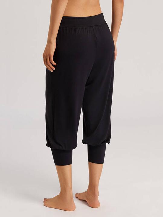 Actual product image Hanro Yoga Crop Pant (L)